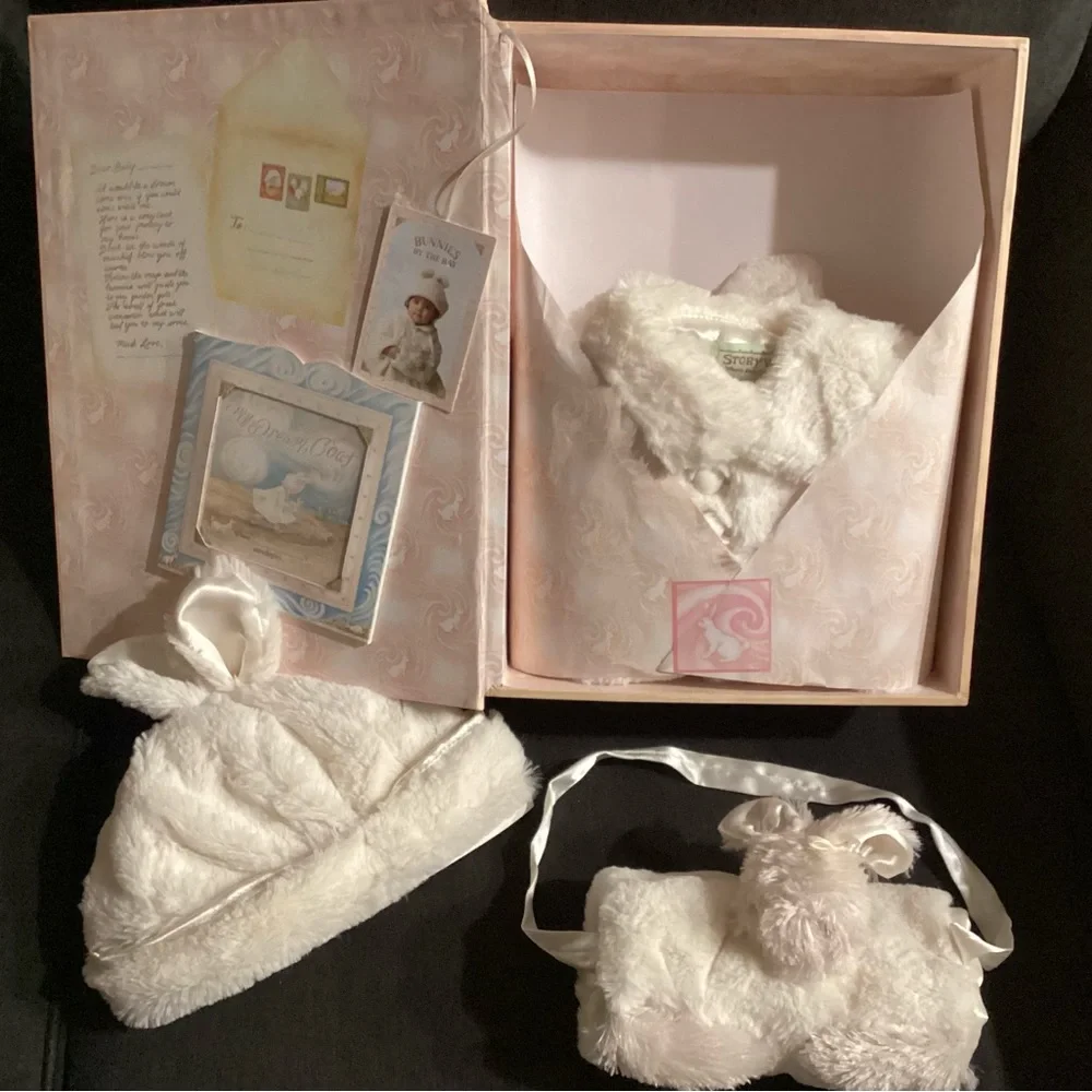 NEW - Bunnies By The Bay Glad Dreams Coat, Hat and Muff in Keepsake box - Picture 10 of 16